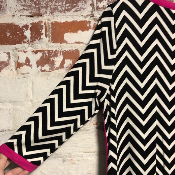 Chevron quarter sleeve dress - Picture 4 of 5